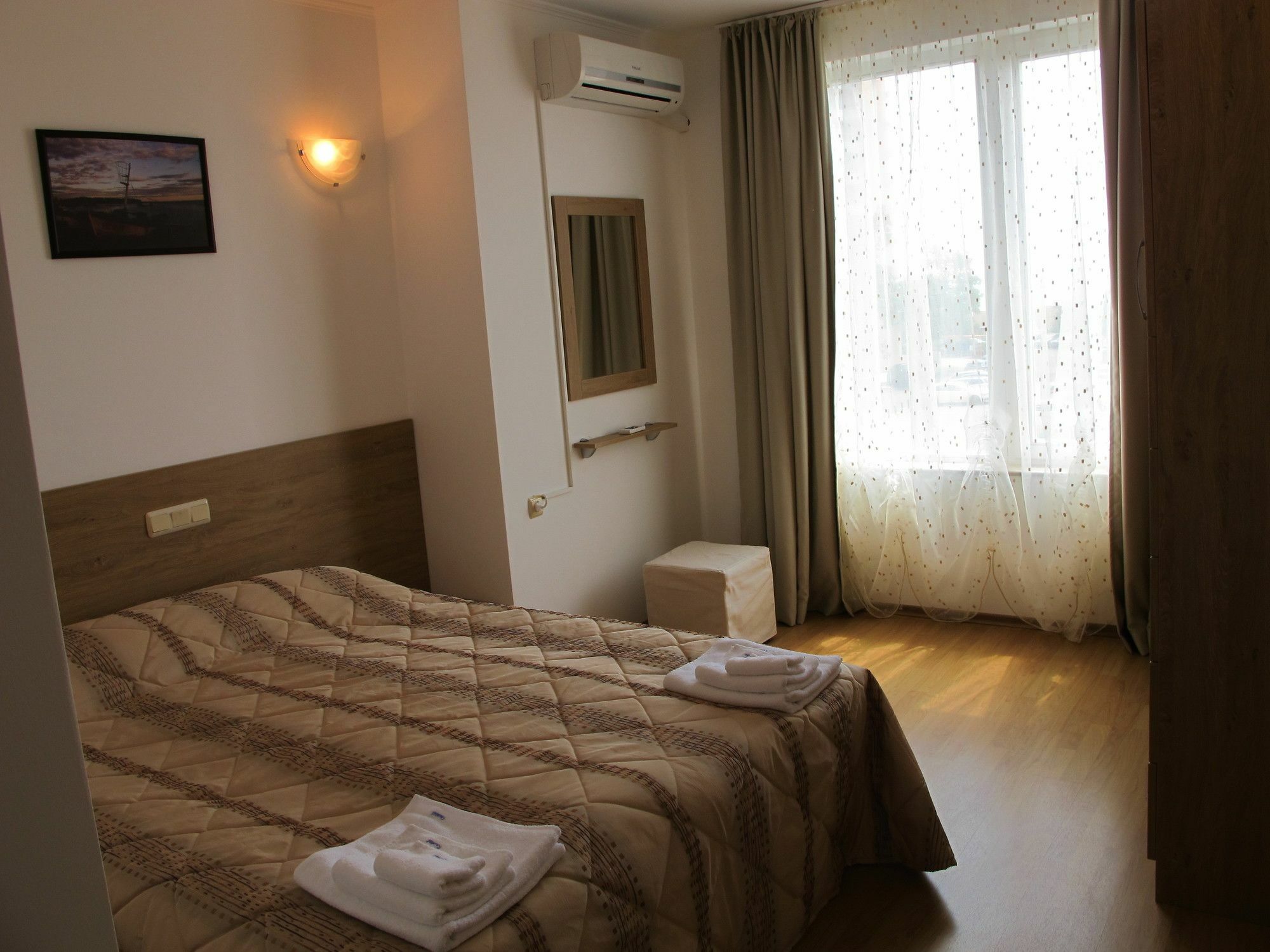Apartment Crystal Beach เนเซบาร์ ภายนอก รูปภาพ